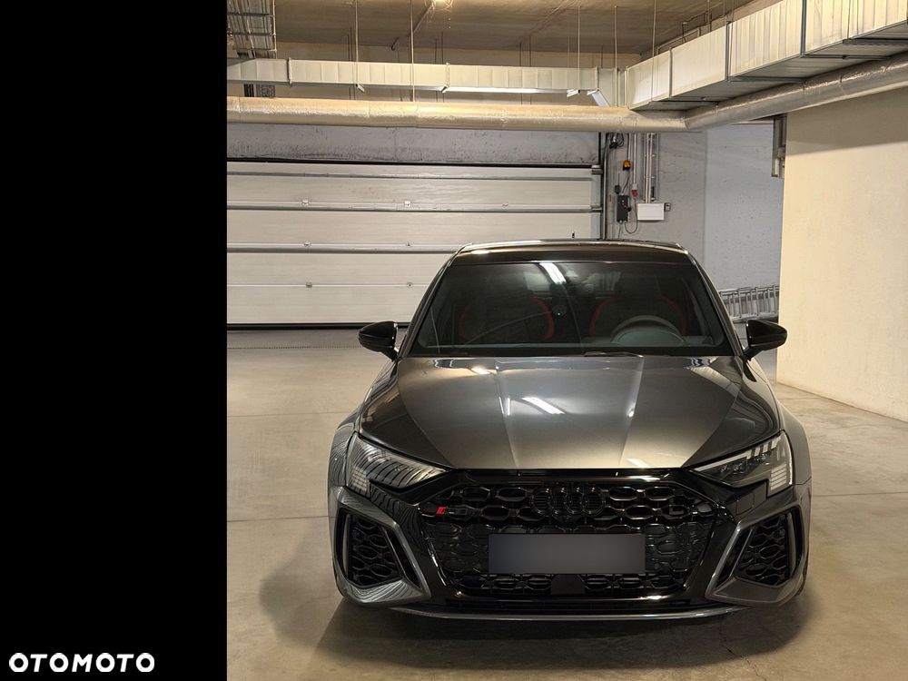 Audi RS3 Sportback - 2