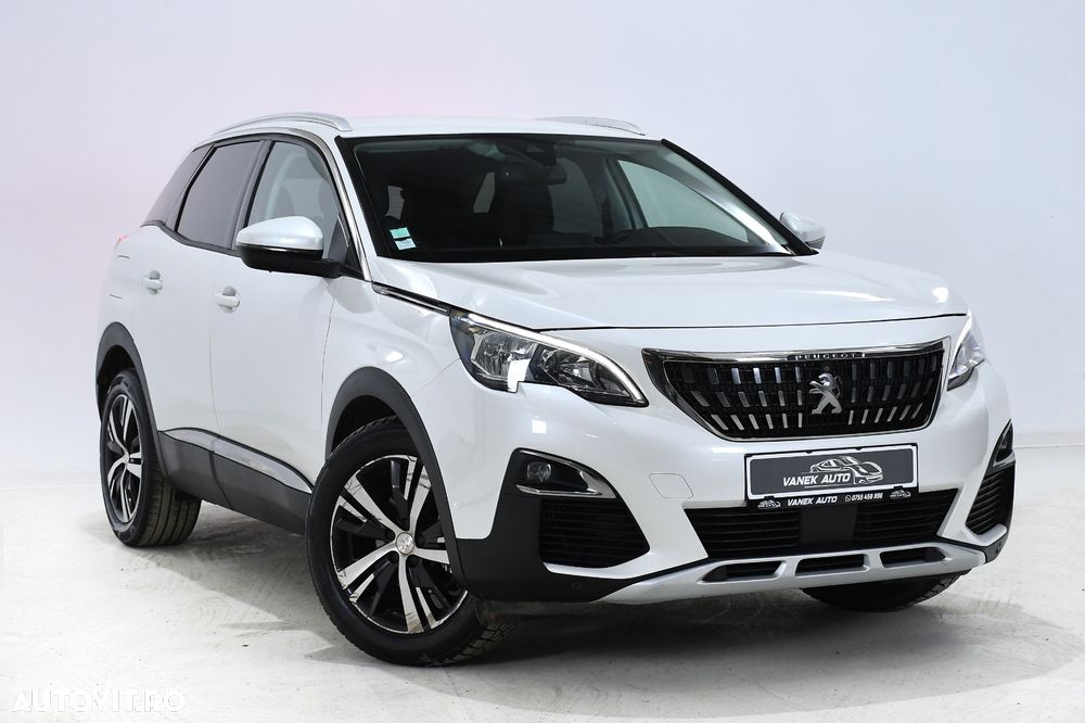 Peugeot 3008 1.2 PureTech Turbo S&S Allure - 4