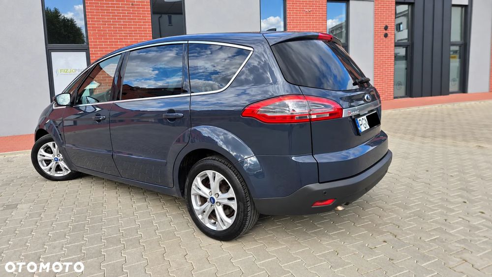 Ford S-Max 2012 photo 3