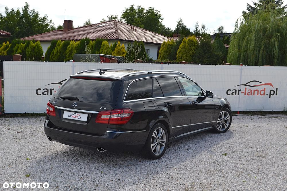 Mercedes-Benz Klasa E 300 BlueTEC 7G-TRONIC Avantgarde - 12