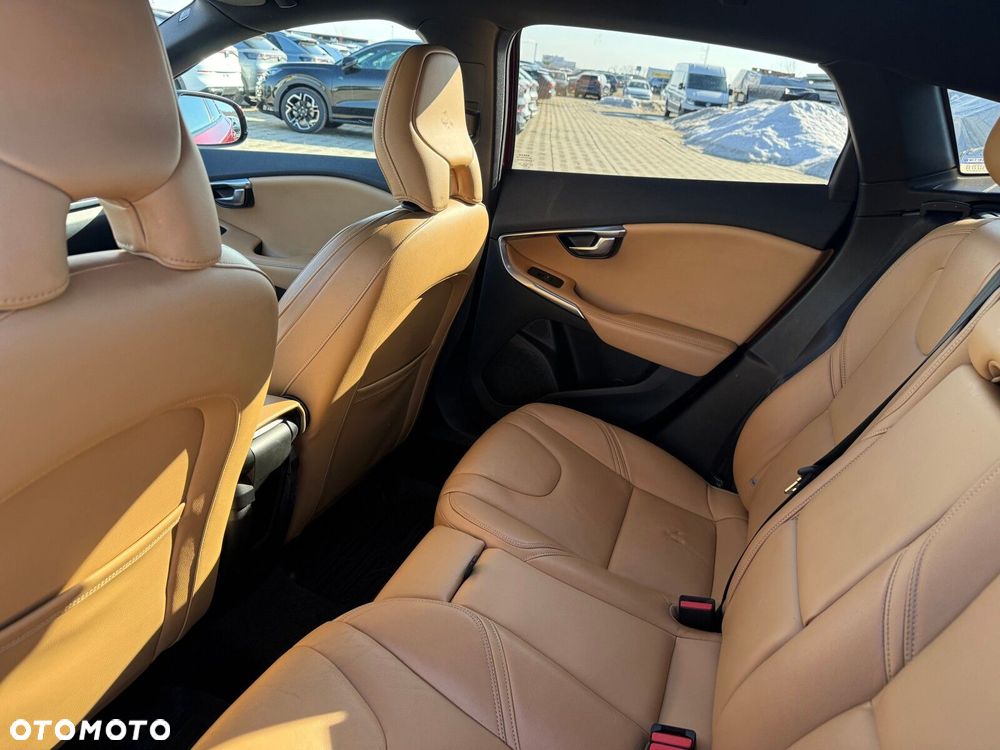 Volvo V40 D3 Drive-E SCR Inscription - 13