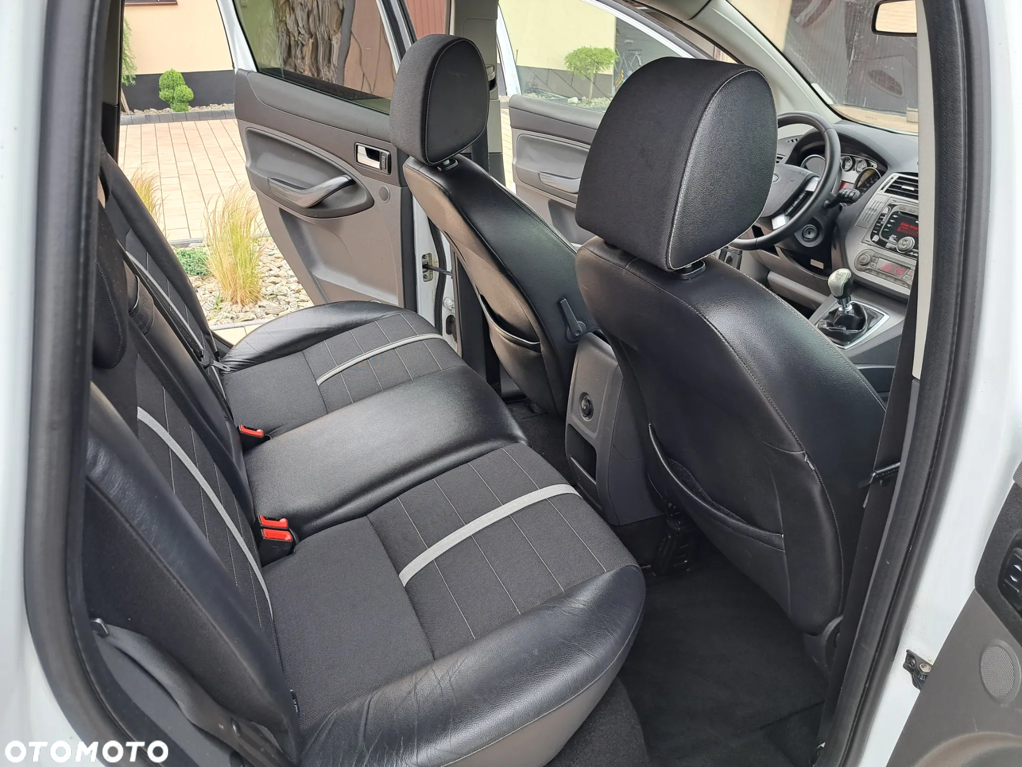 Ford Kuga 2.0 TDCi 4x4 Individual - 13