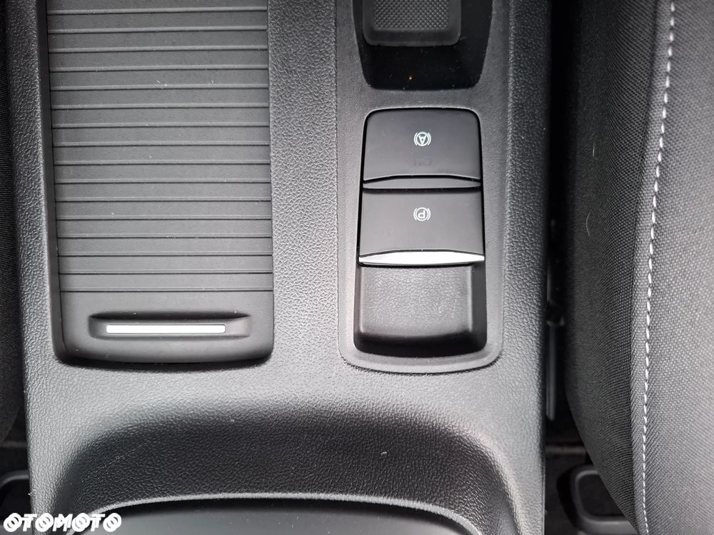 Ford Focus 2.0 EcoBlue Titanium - 17