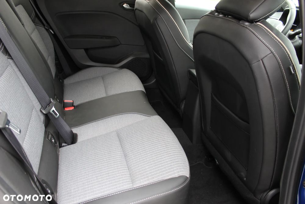 Renault Clio 1.6 E-TECH Intens - 11