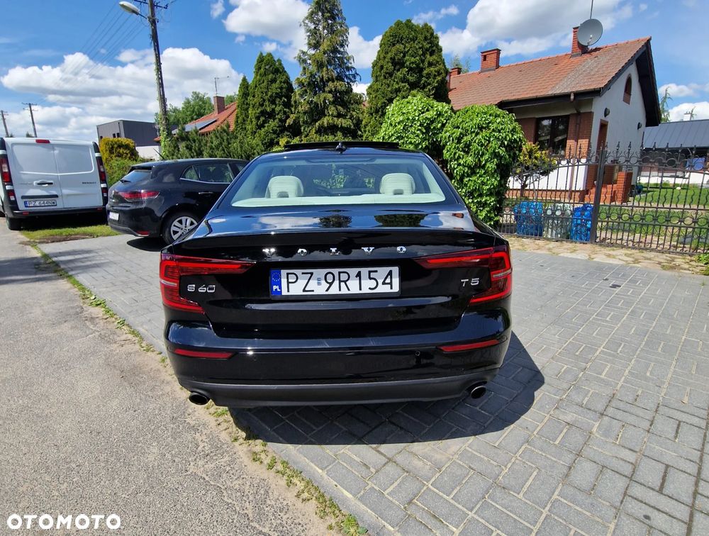 Volvo S60 T5 Geartronic RDesign - 5