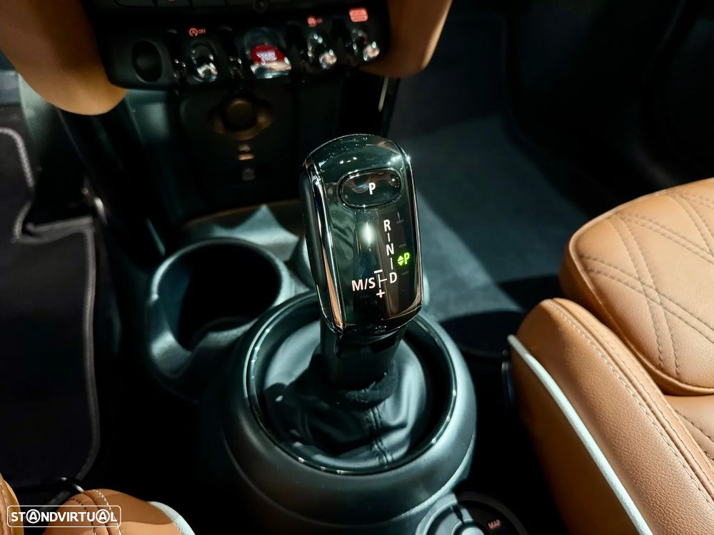 MINI 5 Portas Cooper Premium Yours Auto - 35