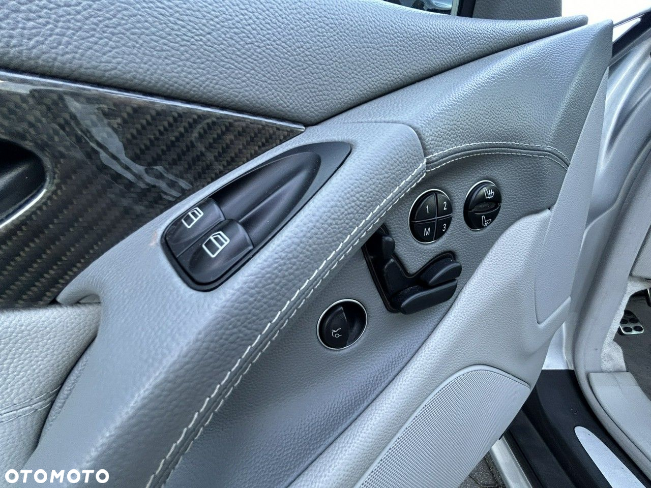 Mercedes-Benz SL - 19