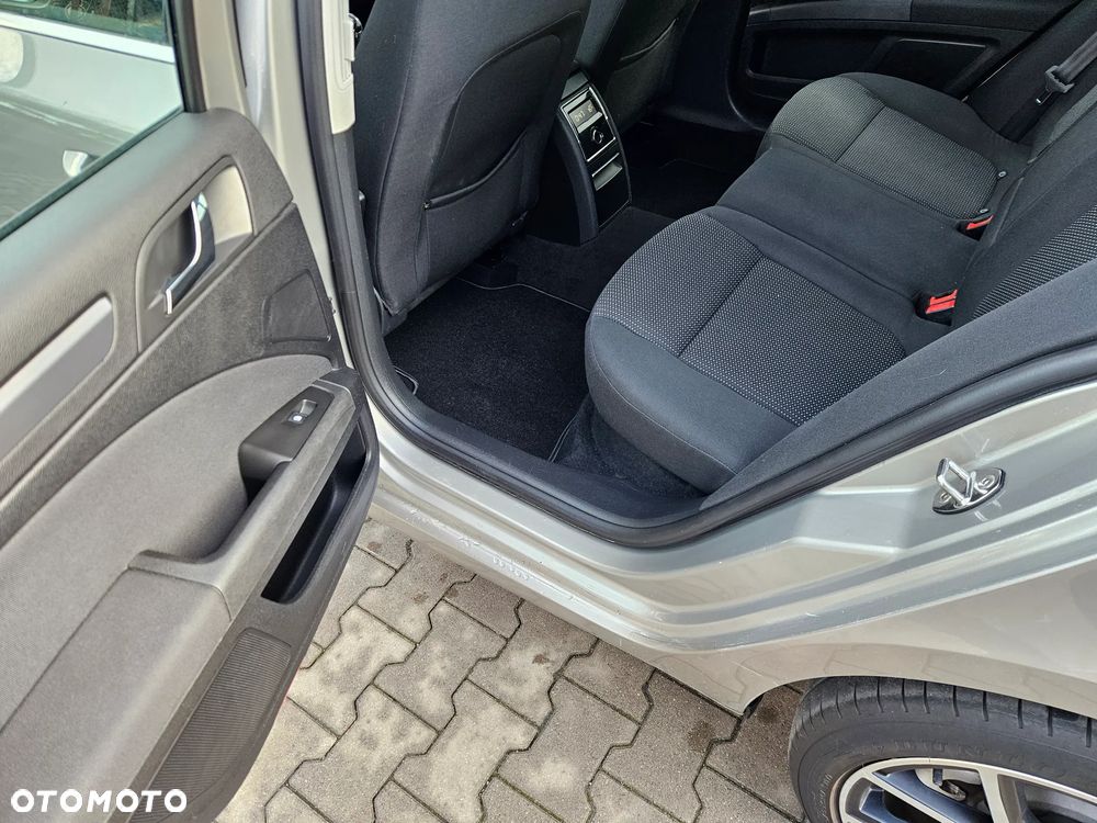 Skoda Superb 1.8 TSI Active - 13