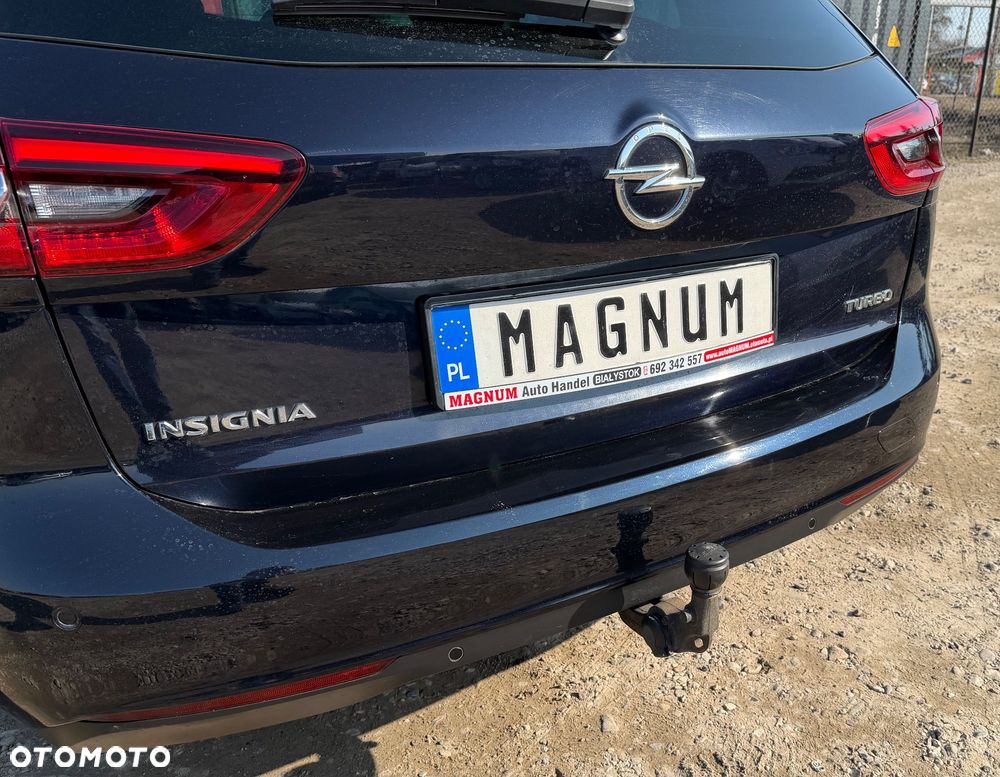 Opel Insignia - 38