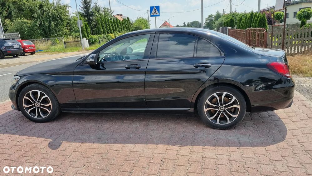 Mercedes-Benz Klasa C 180 d 9G-TRONIC - 11