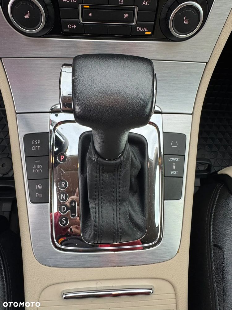 Volkswagen Passat CC 2.0 TSI Automatik - 25