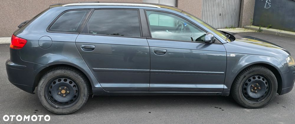 Audi A3 Sportback 2.0 TDI Ambition - 2