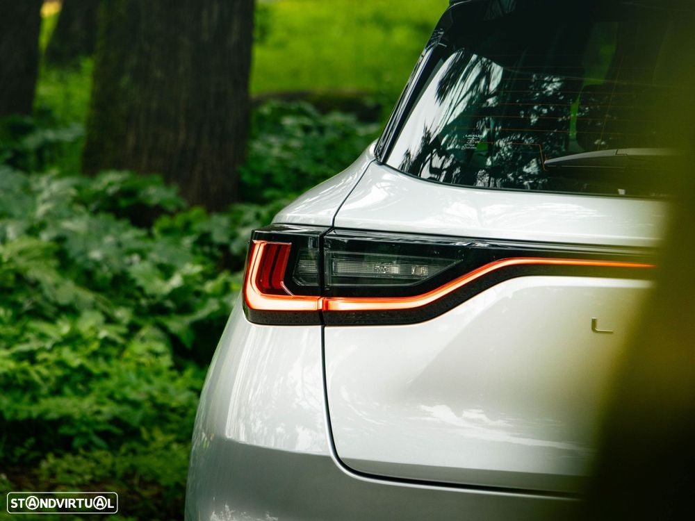 Lexus LBX Elegant - 21