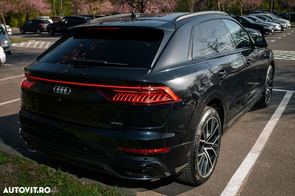 Audi Q8 - 5