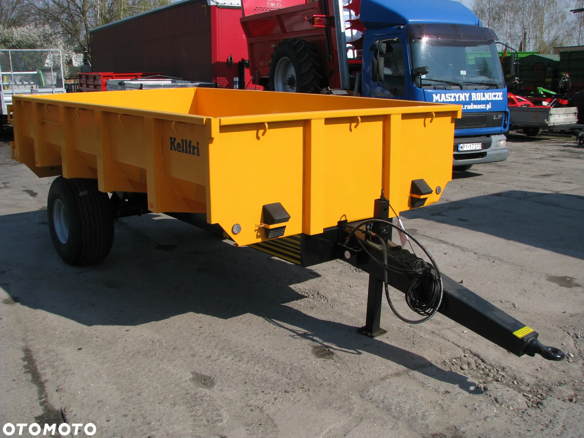 Inny Przyczepa budowlana KELLFRI - 6-9-Ton skorupowa - wywrot do tyłu - 19