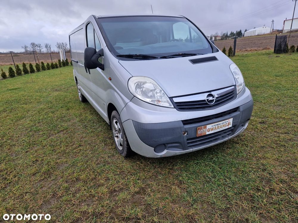 Opel VIVARO - 2
