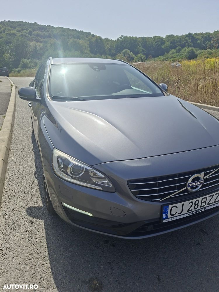 Volvo V60 D3 Summum - 6