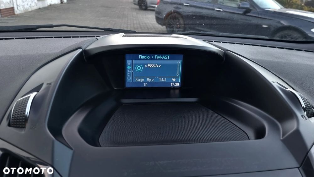 Ford Kuga 2.0 TDCi 4x4 Titanium - 29