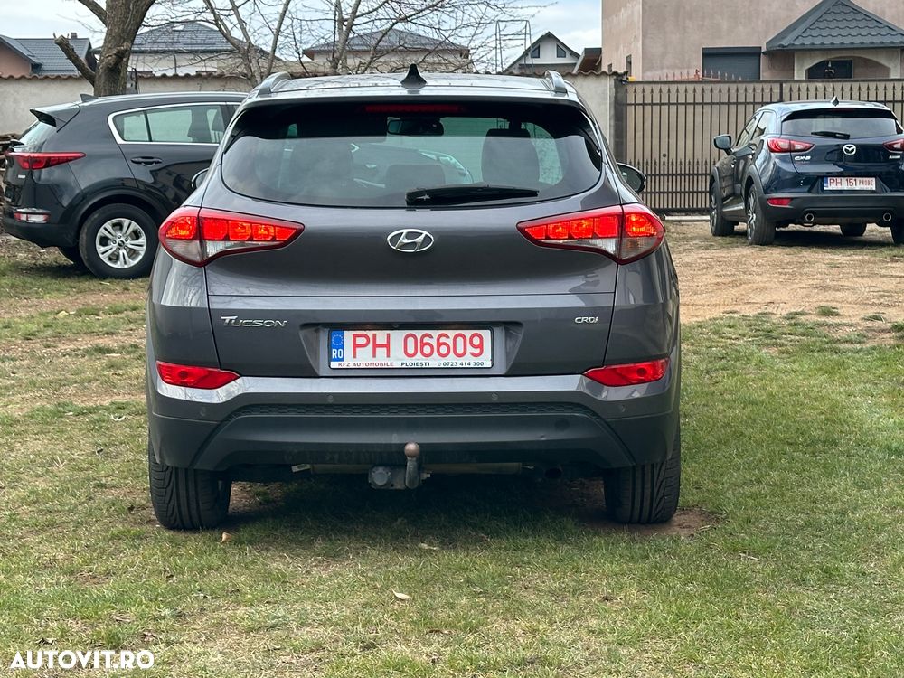 Hyundai Tucson blue 1.7 CRDi 2WD Style - 34