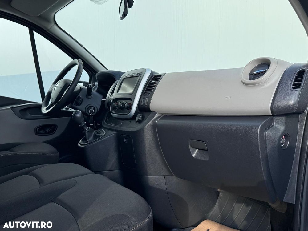 Renault Trafic ENERGY dCi 125 Combi Expression - 12