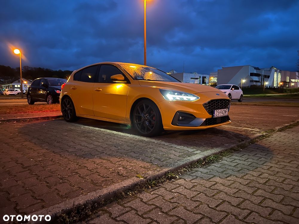 Ford Focus 2.3 EcoBoost ST-3 - 5