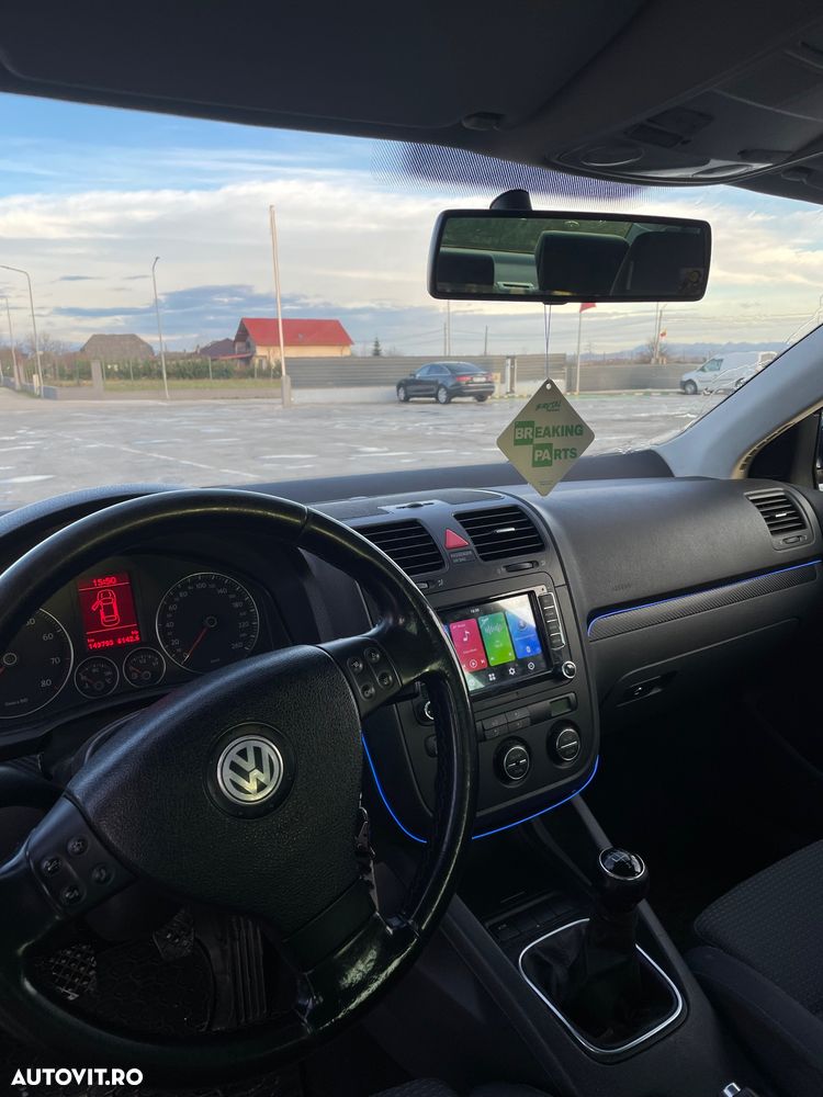 Volkswagen Jetta 1.6 Comfortline - 13