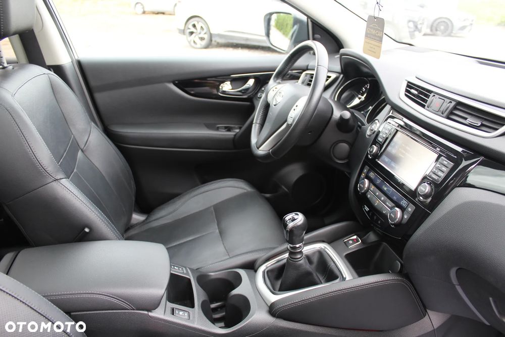 Nissan Qashqai 1.2 DIG-T Tekna - 24