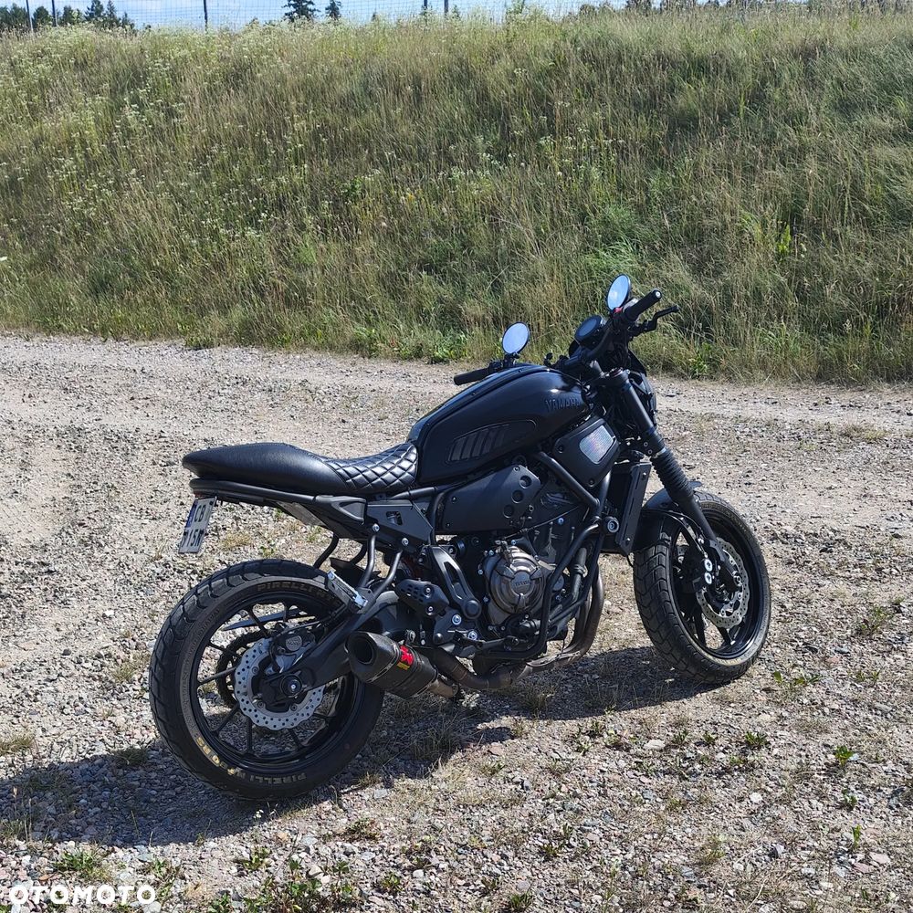 Yamaha XSR - 6