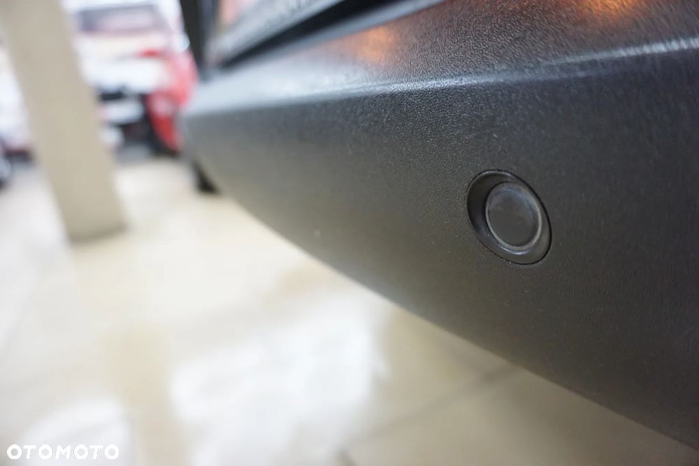 Kia Sportage 2.0 CRDI 4WD Automatik Spirit - 17