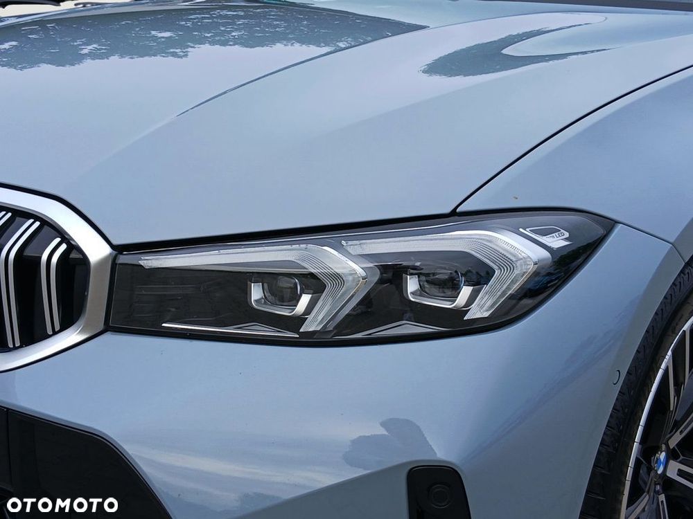 BMW Seria 3 318i M Sport - 11