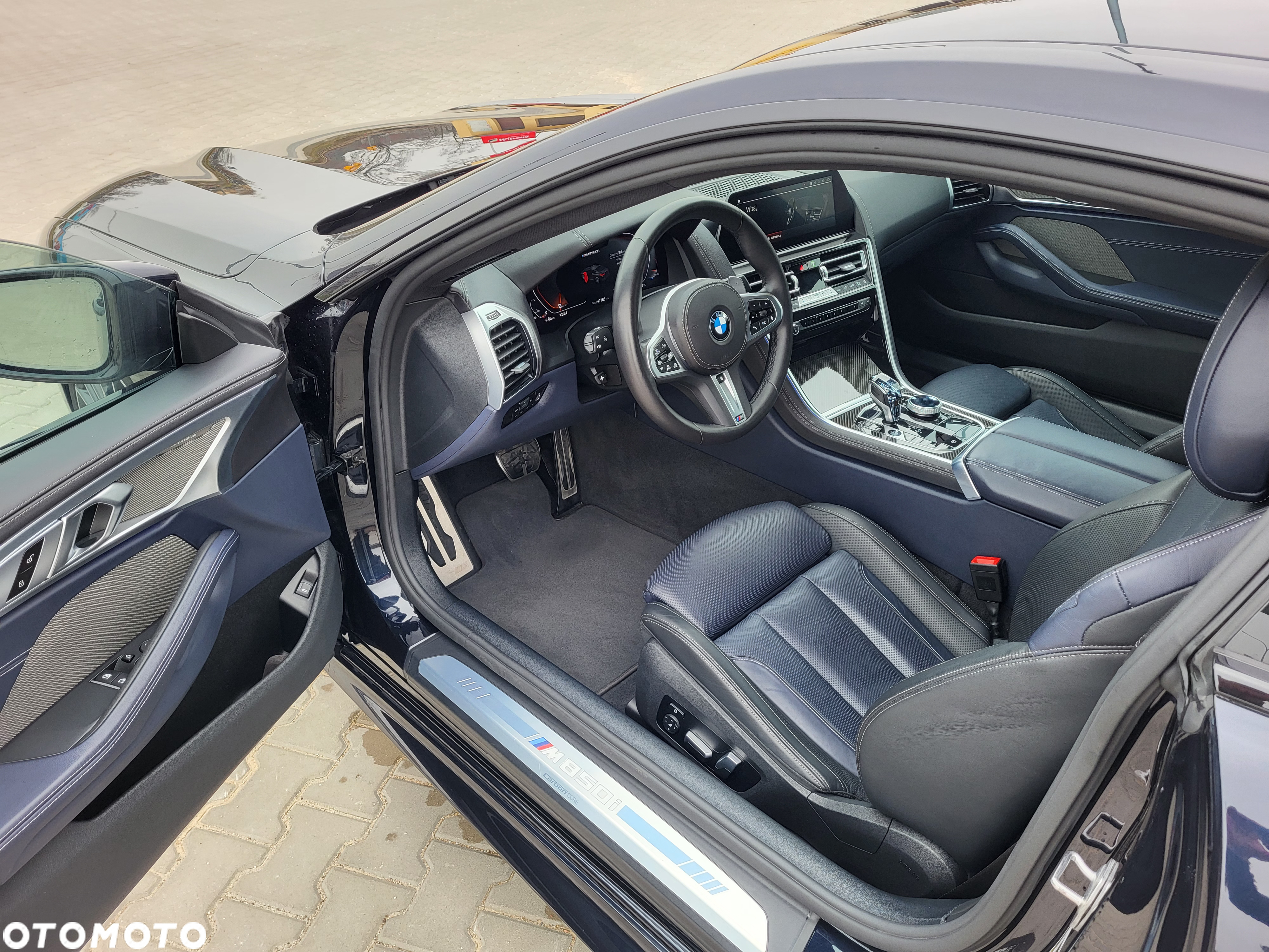 BMW Seria 8 M850i xDrive - 12