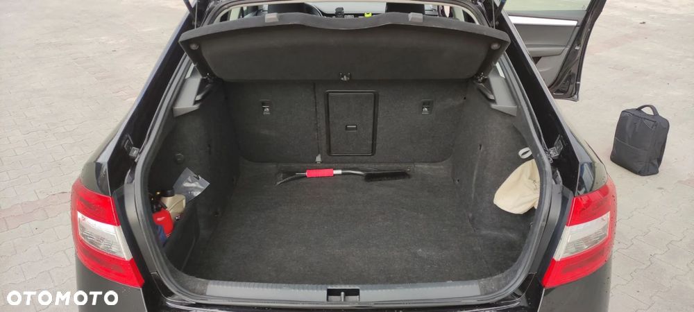 Skoda Octavia 2.0 TDI Style DSG - 13