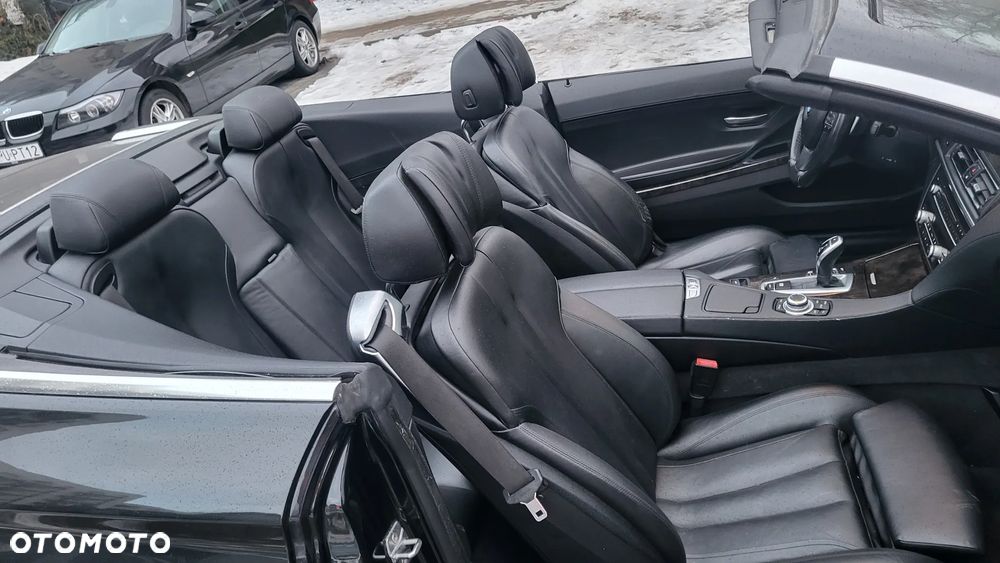 BMW Seria 6 650i - 7
