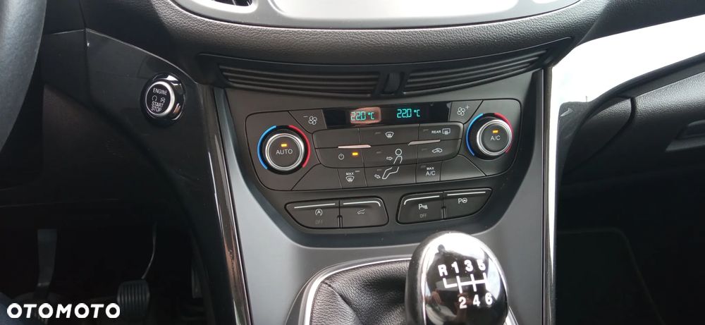 Ford Kuga 1.5 TDCi 2x4 Trend - 31