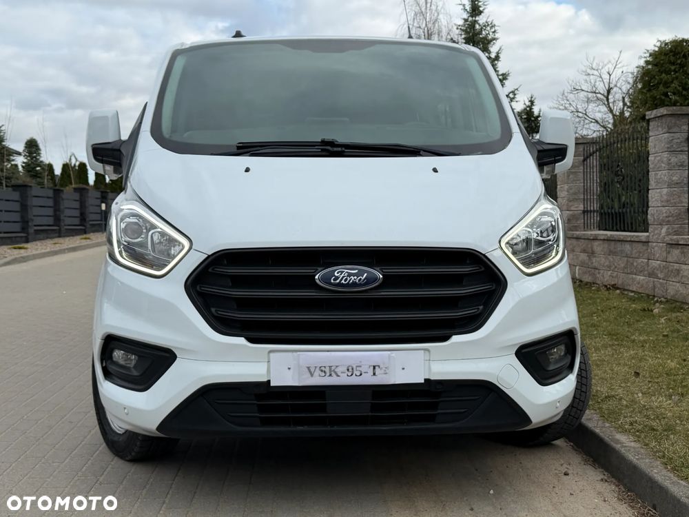 Ford CUSTOM DŁUGI 6 OSÓB - 25