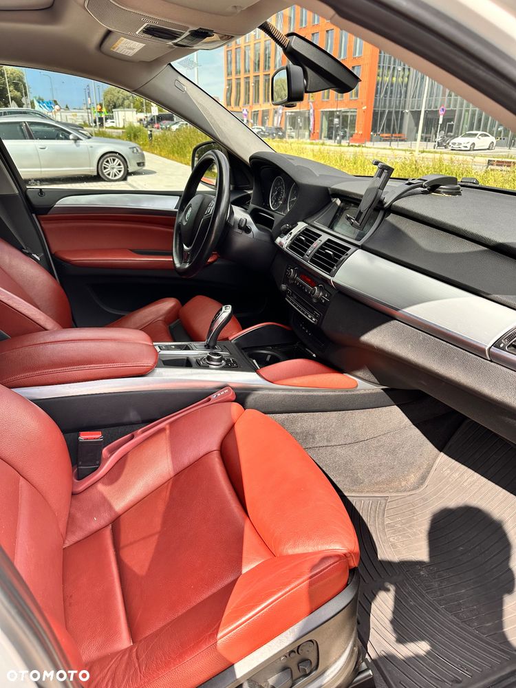 BMW X6 35i xDrive - 10