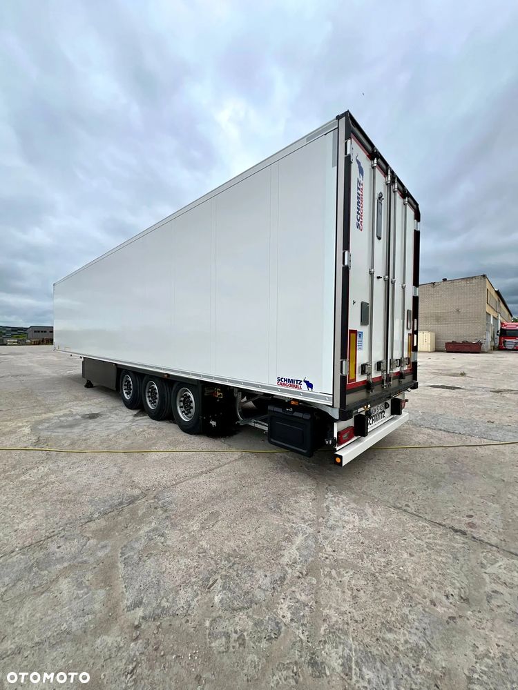 Schmitz Cargobull SKO 24/L - 3