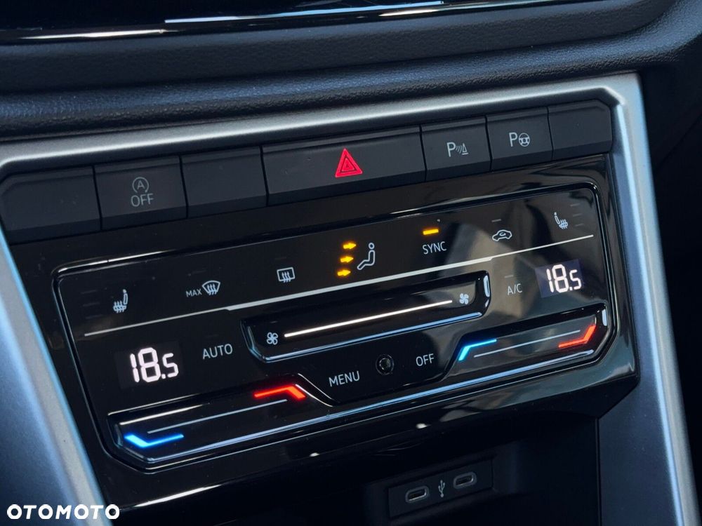 Volkswagen T-Roc - 26