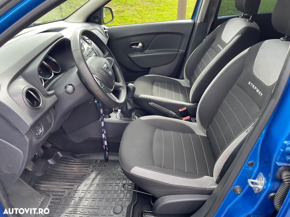 Dacia Sandero Stepway - 12