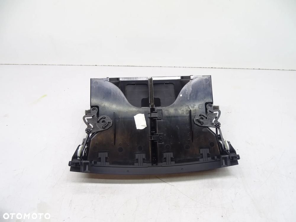 Mercedes SLK W171 R171 Kratka nawiewu srodkowa 1718300854 - 3