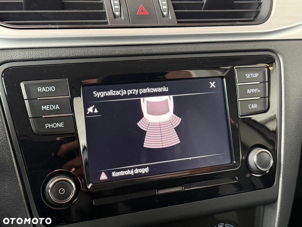 Skoda RAPID - 21