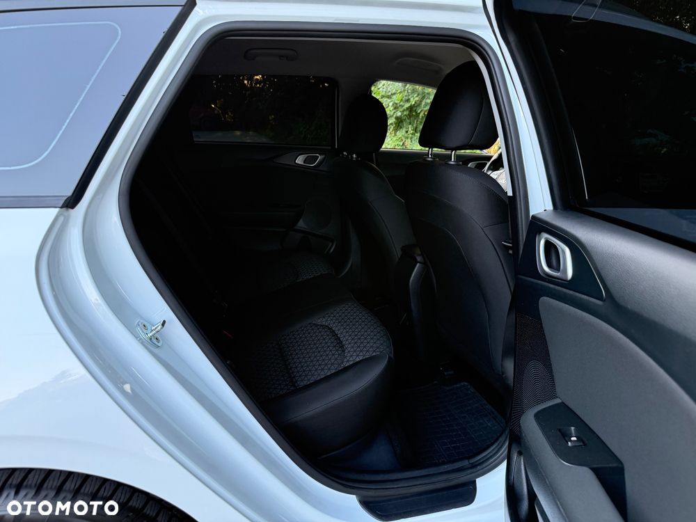 Kia Ceed 1.5 T-GDI S - 18