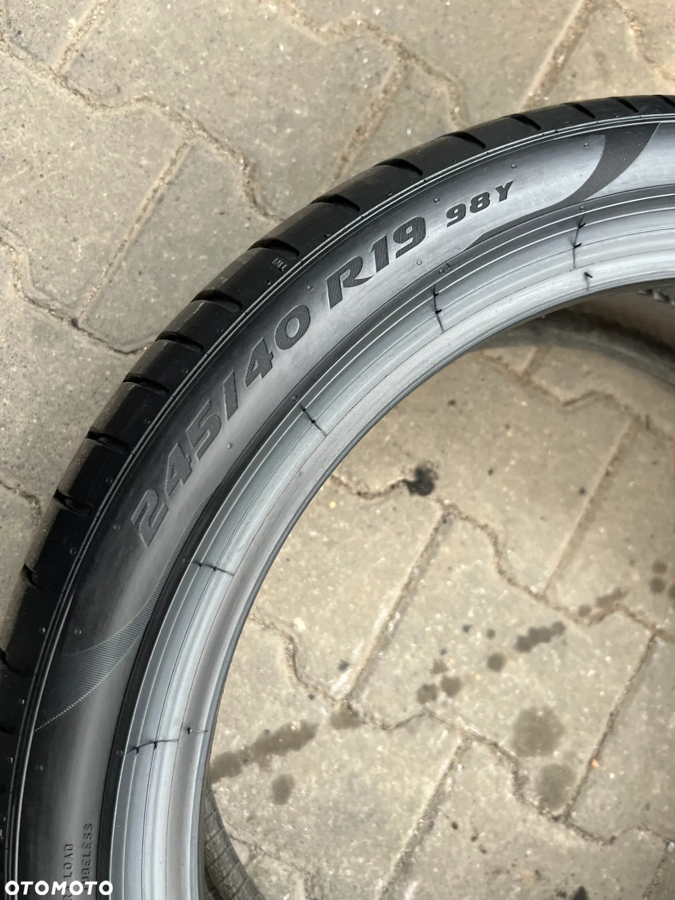 Pirelli Pzero TM 245/40r19 * BMW - 8