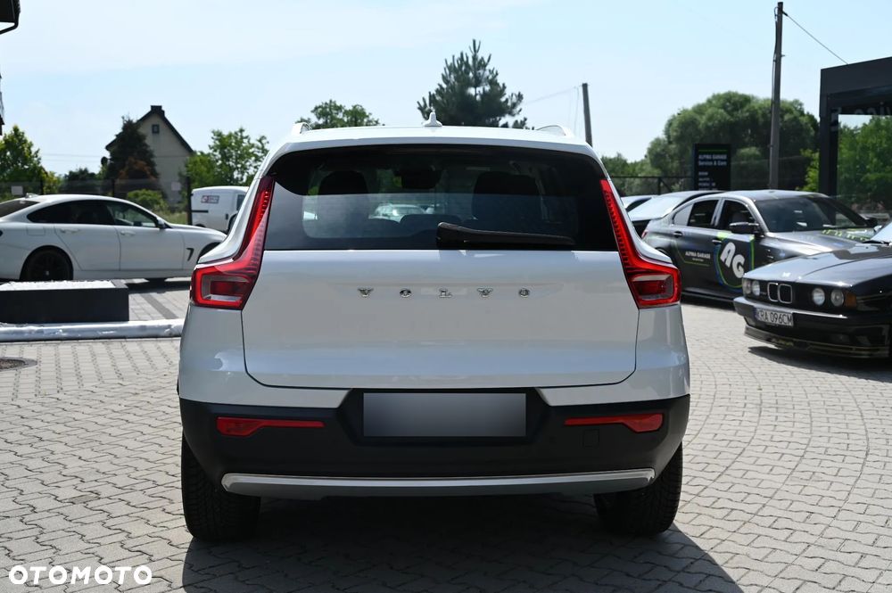 Volvo XC 40 T3 Momentum Core - 5