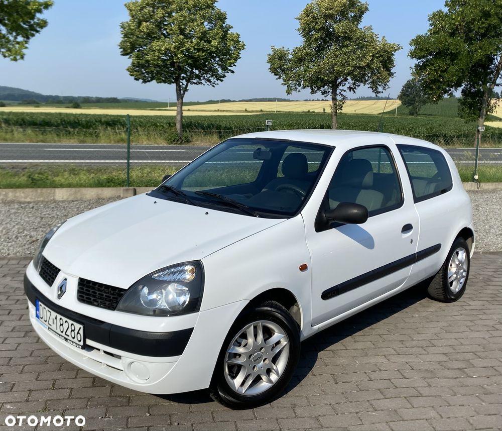 Renault Clio - 2
