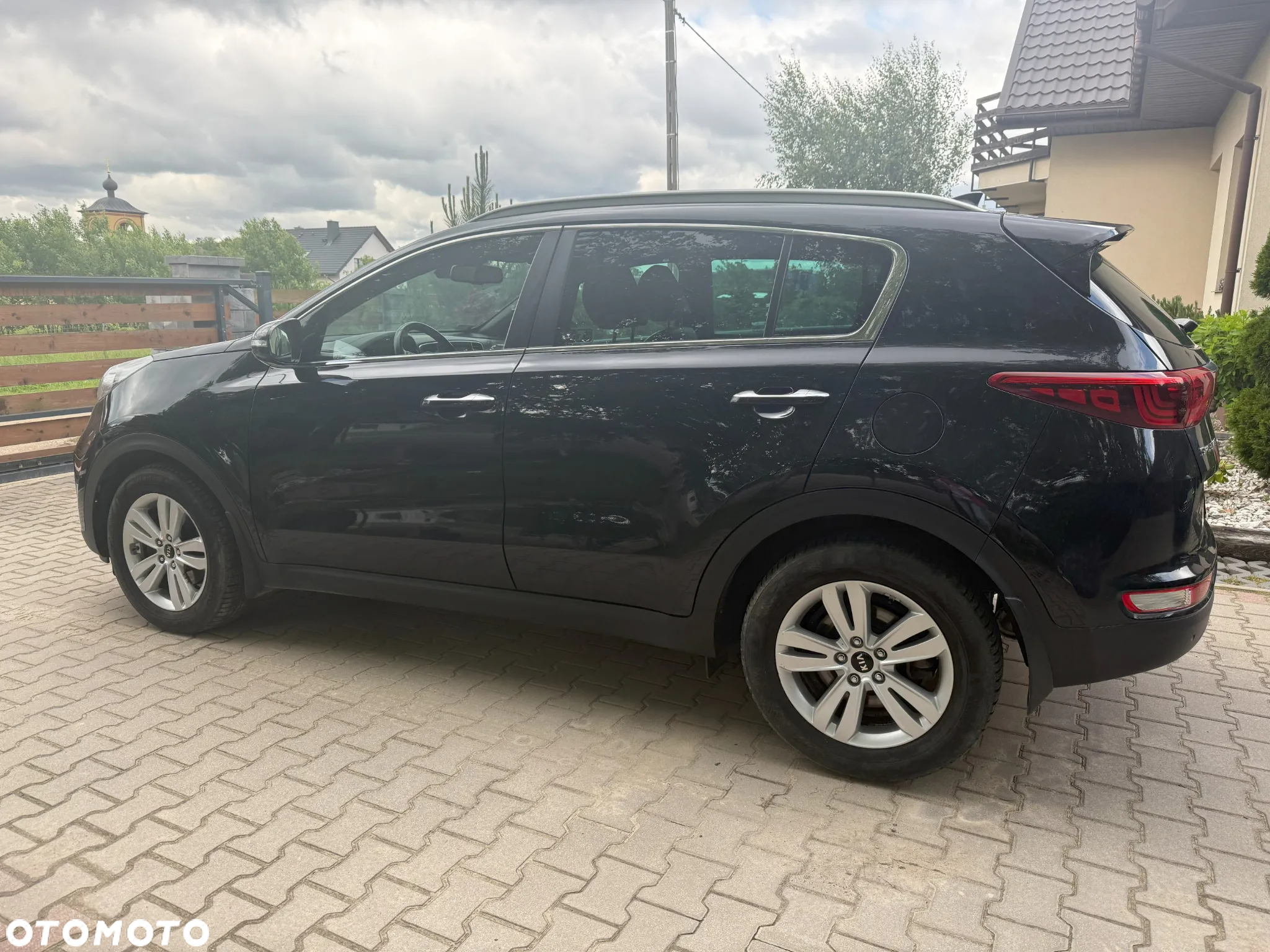 Kia Sportage 1.7 CRDI Business Line 2WD DCT - 2