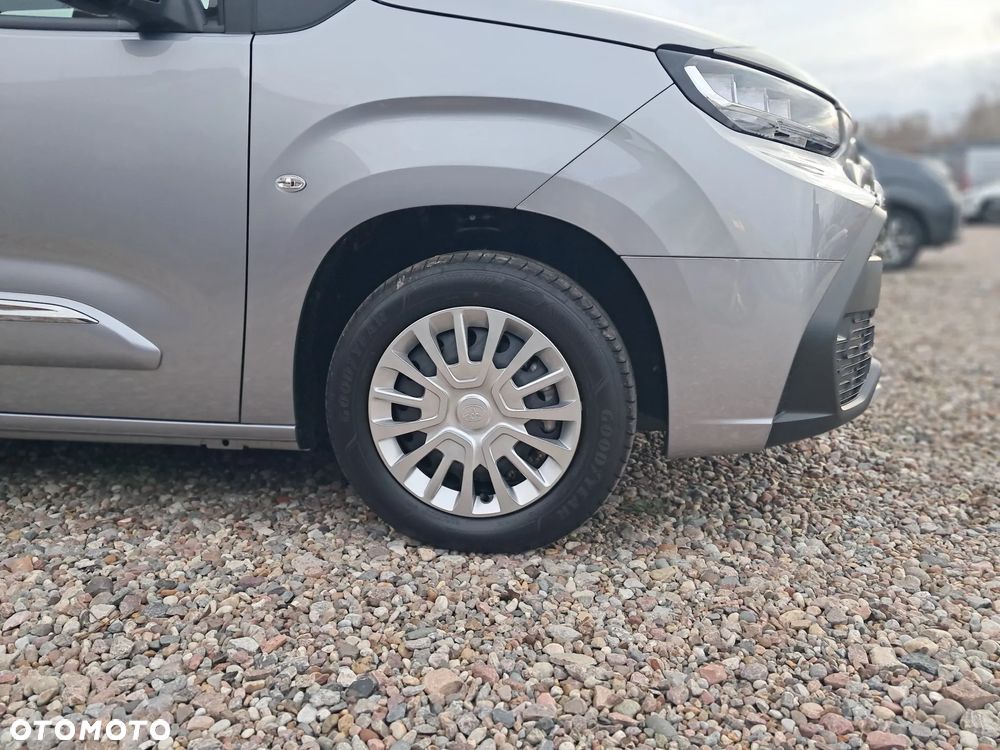 Toyota Proace City - 9