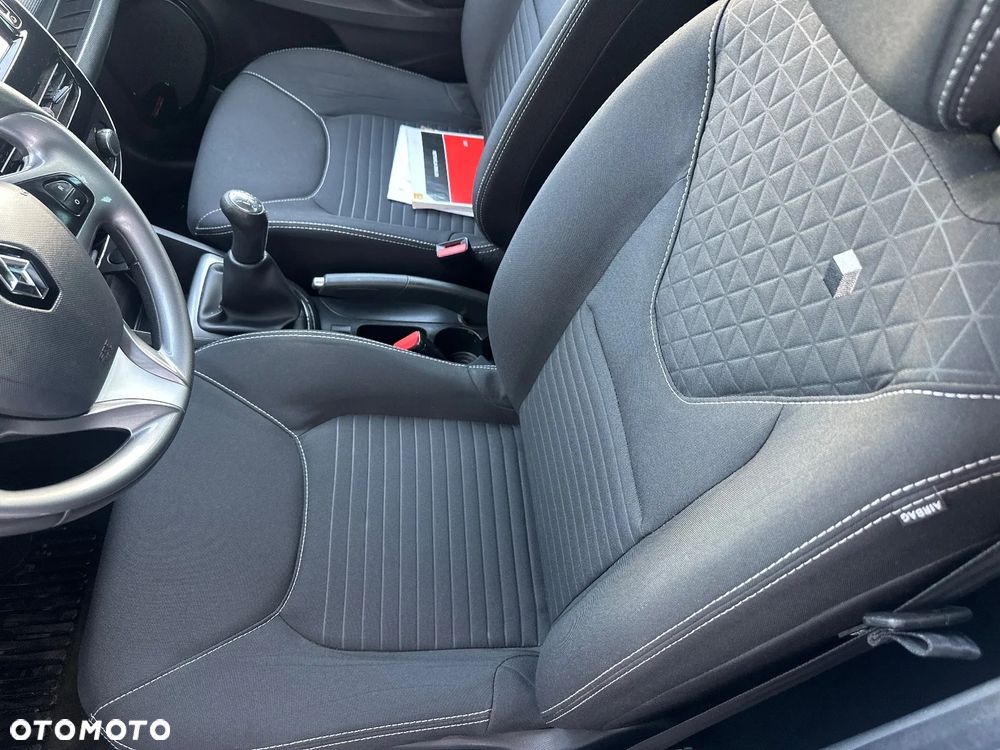 Renault Clio 1.2 16V Limited - 22