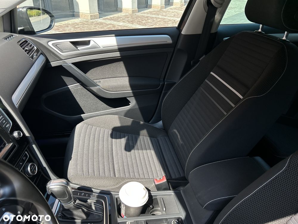 Volkswagen Golf 1.2 TSI BlueMotion Technology DSG Cup - 19