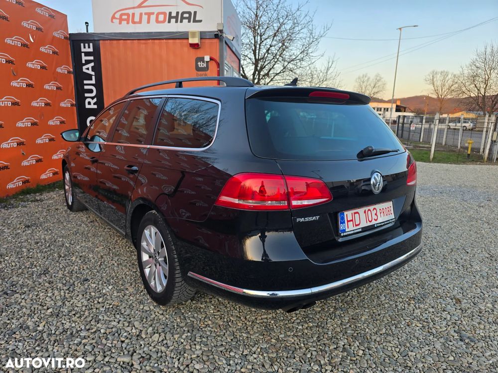 Volkswagen Passat - 4